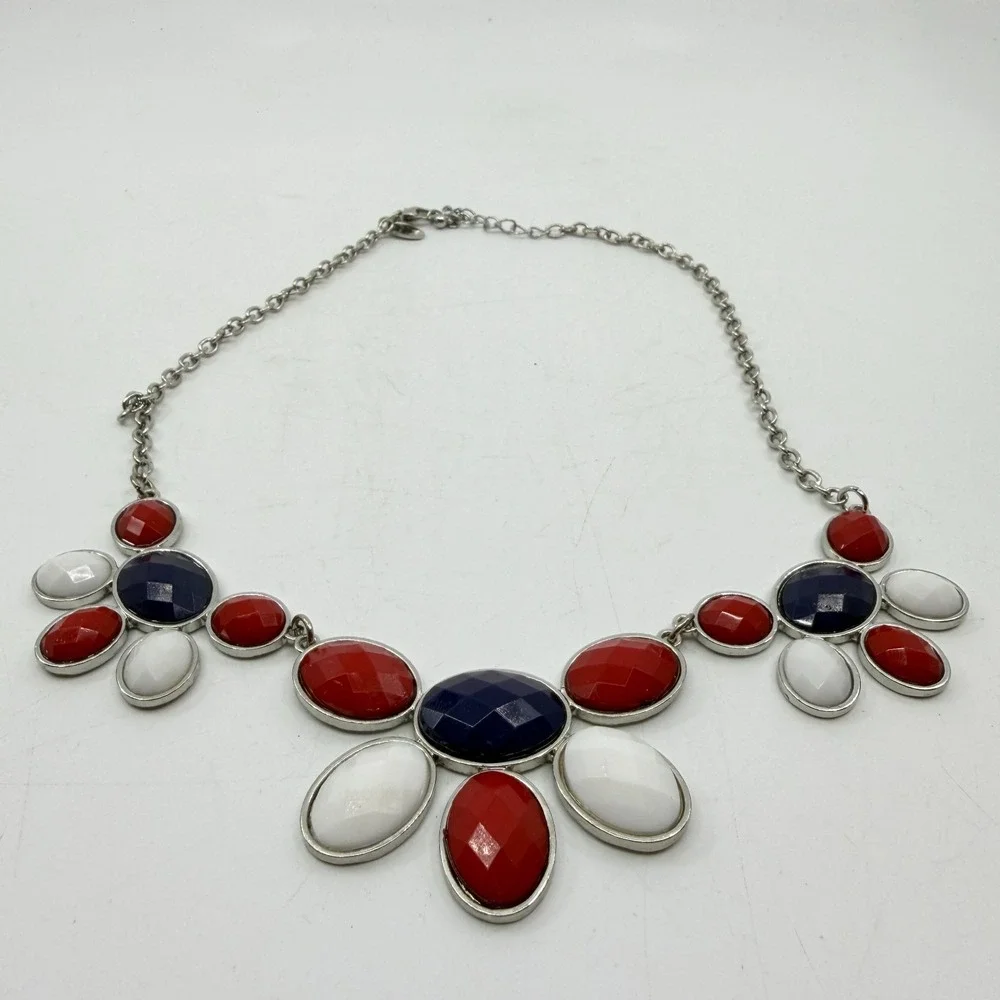 Charming Charlie Red White Blue Faceted Stone Bib Necklace Silver Tone Patriotic
